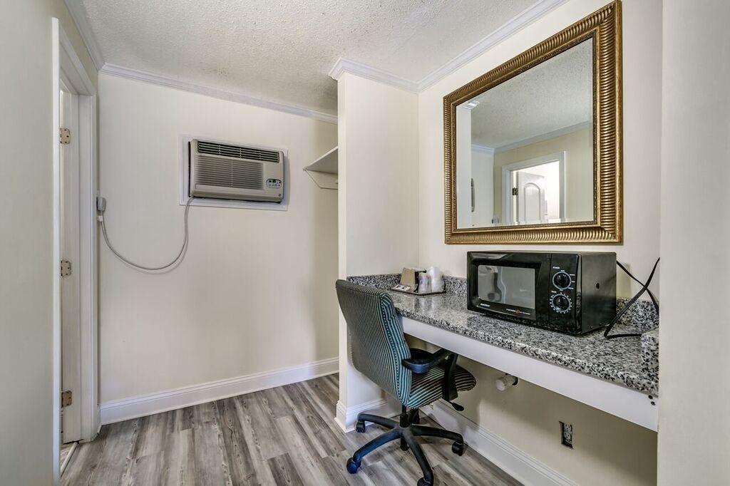 Sea Hawk Oceanfront Motel Myrtle Beach Dış mekan fotoğraf