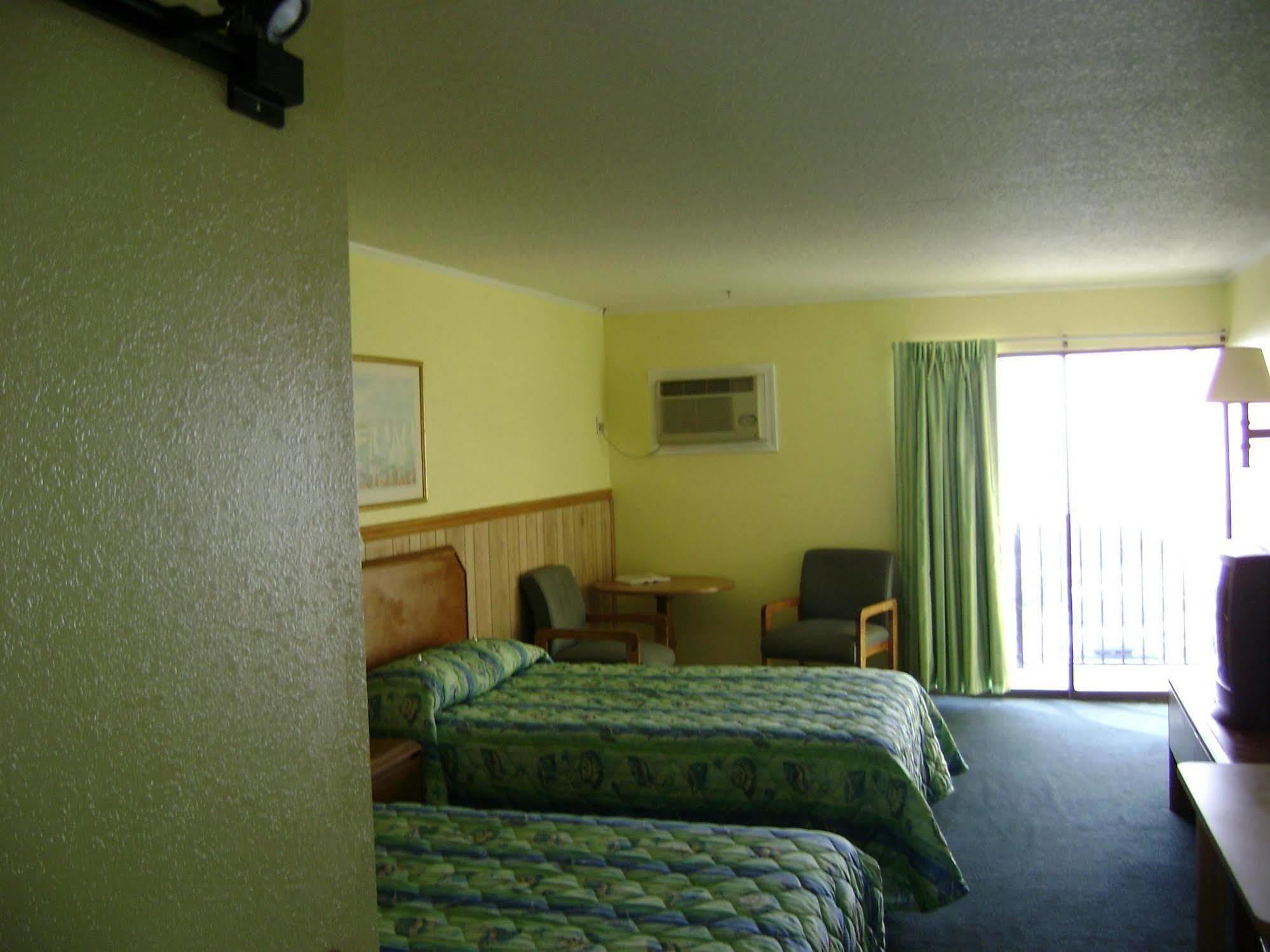 Sea Hawk Oceanfront Motel Myrtle Beach Dış mekan fotoğraf